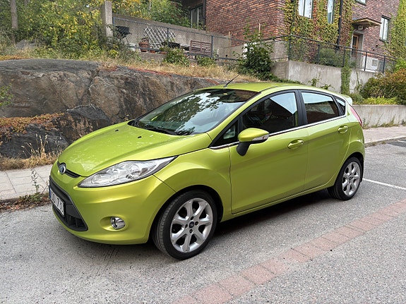 Ford Fiesta 6 of 15