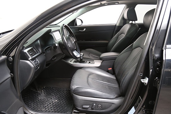 Kia Optima 8 of 29
