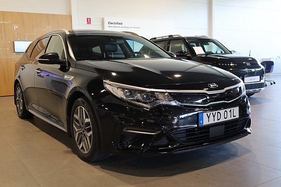 Kia Optima 4 of 29