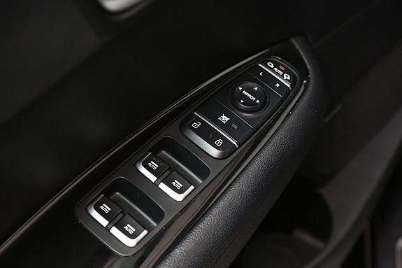 Kia Optima 9 of 29