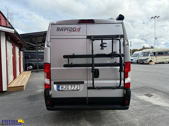 Rapido Van 640 Scandinavia exklusive 160hk-Automat-Skyroof-Lithium 3 of 19