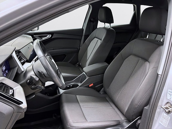 Audi Q4 e-tron 14 of 18