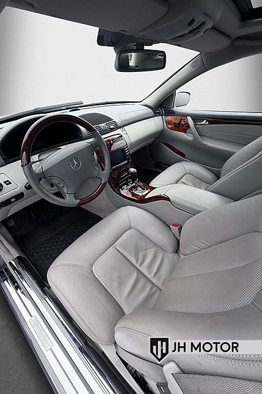 Mercedes-Benz CL500 14 of 19