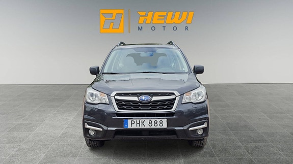 Subaru Forester 5 of 14