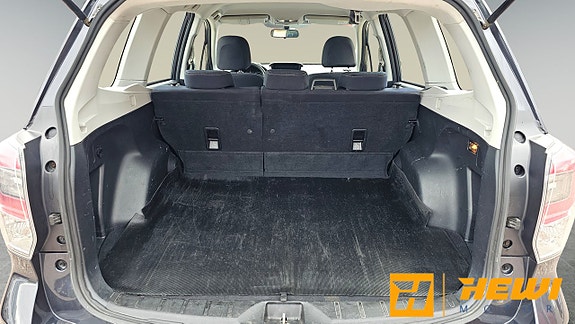 Subaru Forester 10 of 14