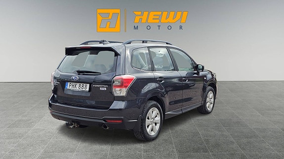 Subaru Forester 3 of 14