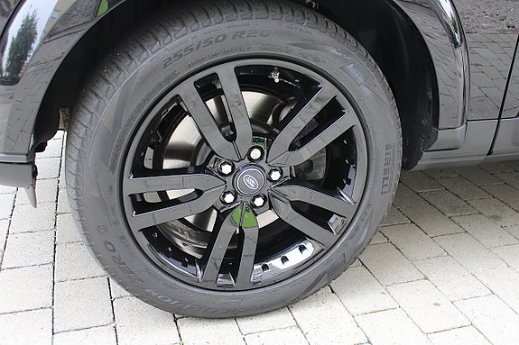 Land Rover Discovery 4 4 of 30
