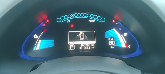Nissan Leaf 7 of 10