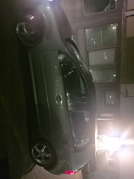 Volkswagen Golf V 4 of 5
