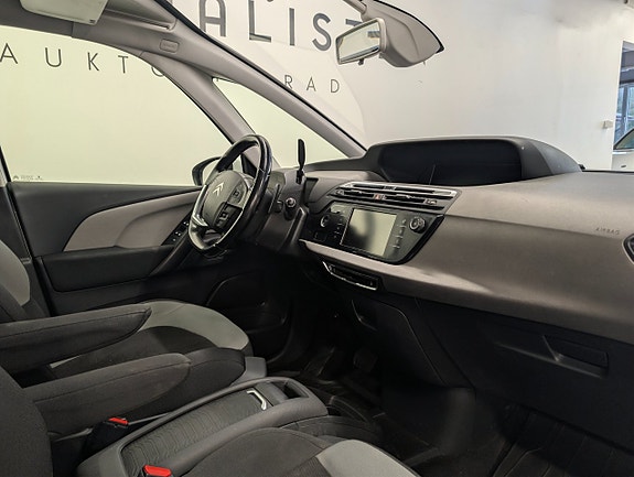 Citroen Grand C4 Picasso 9 of 24