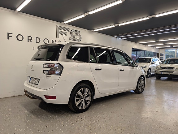 Citroen Grand C4 Picasso 3 of 24