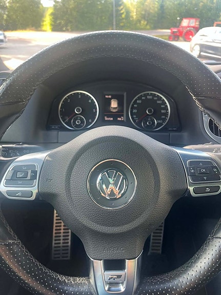 Volkswagen Tiguan 9 of 13