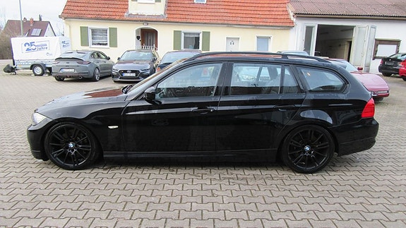 BMW 335i 5 of 10