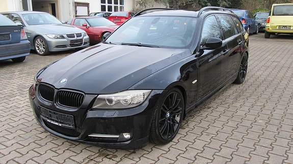 BMW 335i 6 of 10