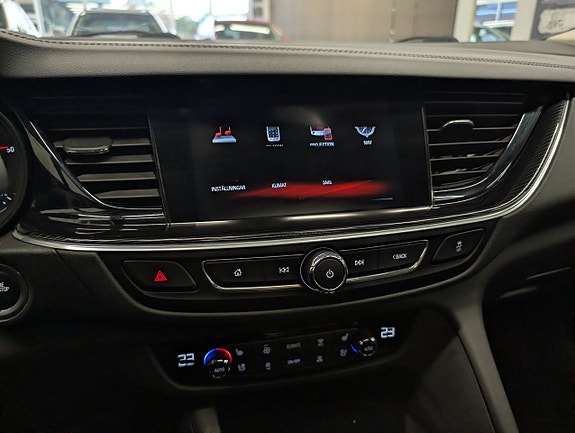 Opel Insignia 27 of 30