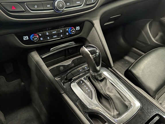 Opel Insignia 30 of 30