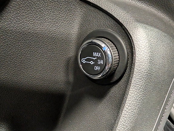 Opel Insignia 21 of 30