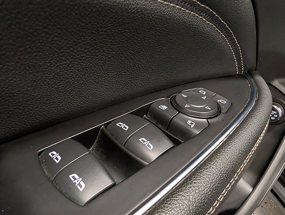 Opel Insignia 22 of 30