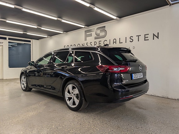Opel Insignia 4 of 30