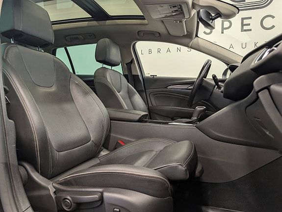 Opel Insignia 9 of 30