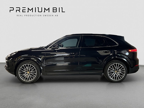 Porsche Cayenne 4 of 23