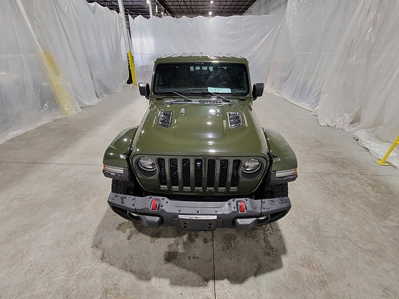 Jeep Gladiator 12 of 12