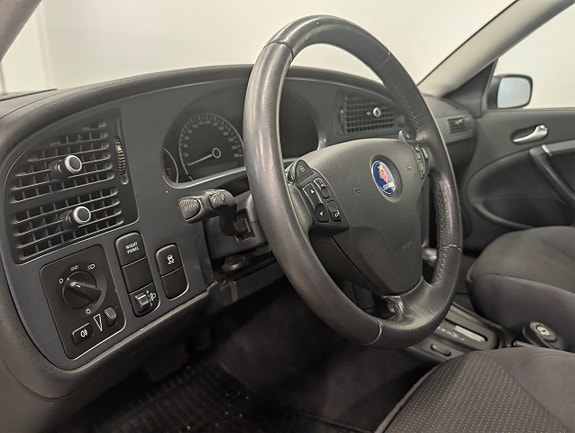 Saab 9-5 6 of 22