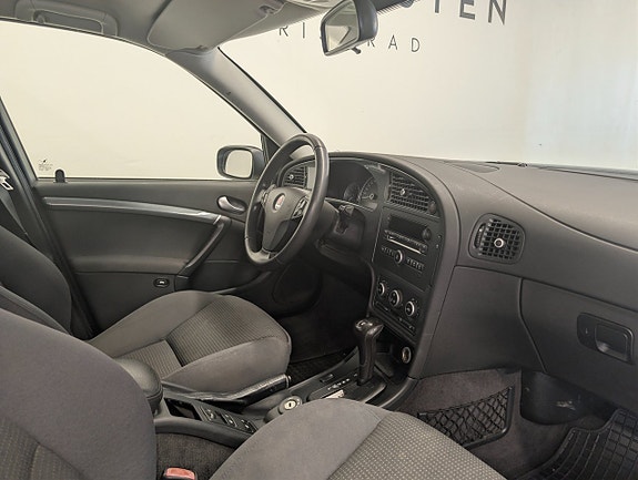 Saab 9-5 13 of 22