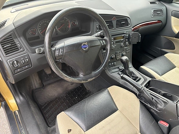 Volvo S60 14 of 20
