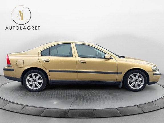 Volvo S60 6 of 20