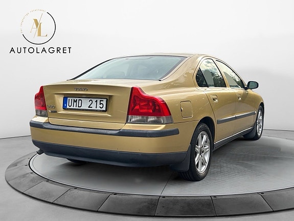 Volvo S60 5 of 20