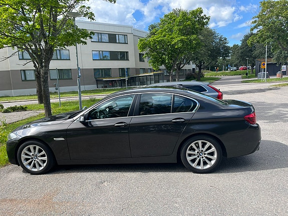 BMW 520d 2 of 8