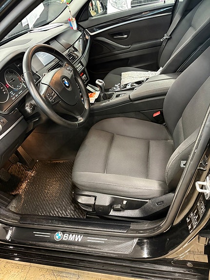 BMW 520d 9 of 16