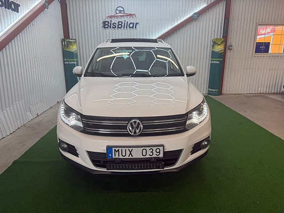 Volkswagen Tiguan 2 of 20