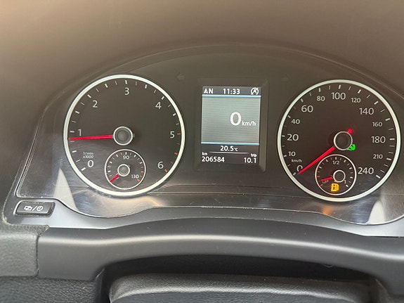 Volkswagen Tiguan 20 of 20
