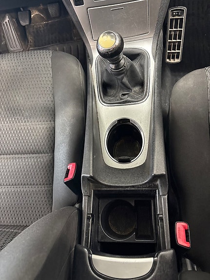 Toyota Avensis 15 of 24