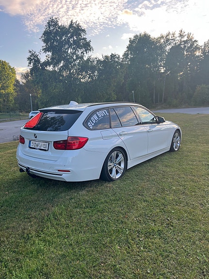 BMW 320d 5 of 8
