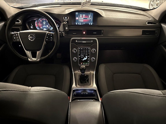 Volvo XC70 9 of 21