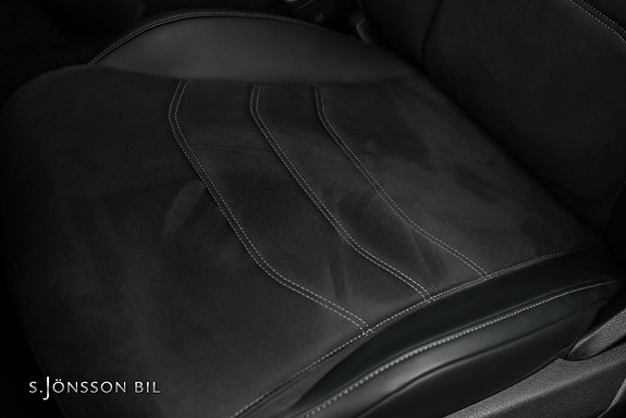 Mercedes-Benz E220 d 19 of 25