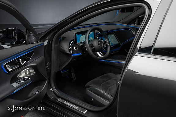 Mercedes-Benz E220 d 9 of 25