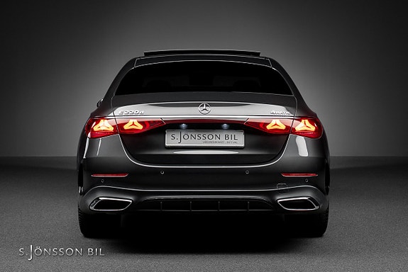 Mercedes-Benz E220 d 5 of 25