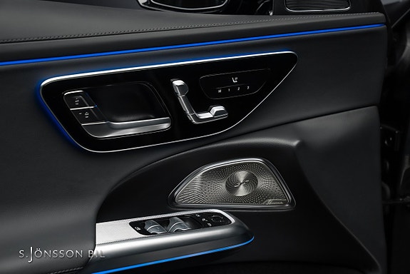 Mercedes-Benz E220 d 10 of 25