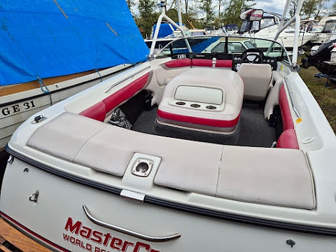 Vattenskidbåt Mastercraft ProStar 190 - LT1 330HK - Höstpris 2 of 16