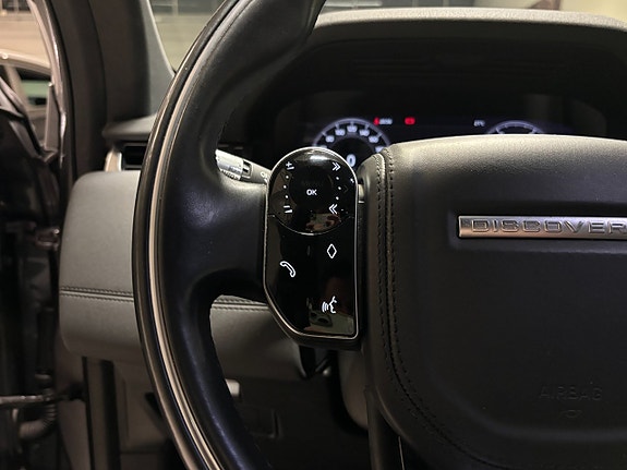 Land Rover Discovery Sport 18 of 30