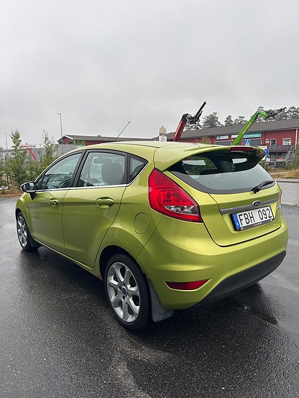 Ford Fiesta 6 of 15