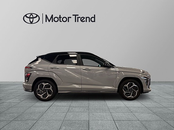 Hyundai Kona 4 of 18