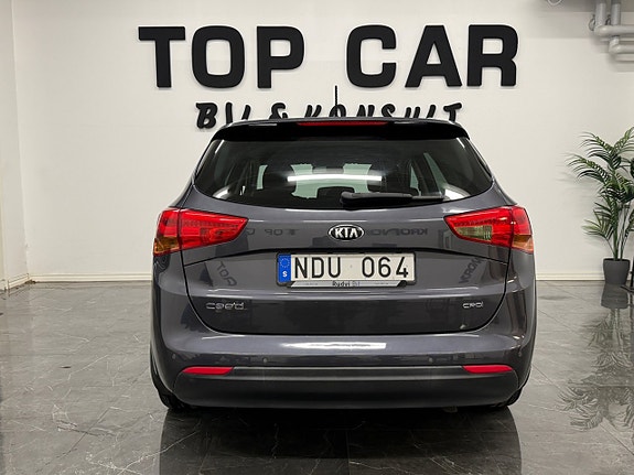 Kia Ceed 4 of 11