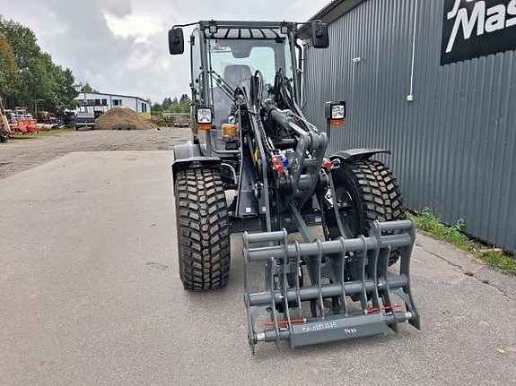 Weidemann 4080 100HK BLACK STE 2 of 5