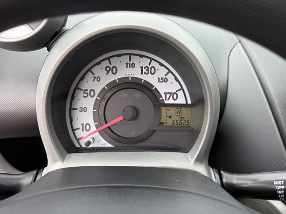 Toyota Aygo 12 of 14