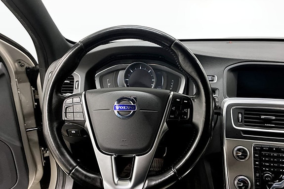 Volvo V60 7 of 9